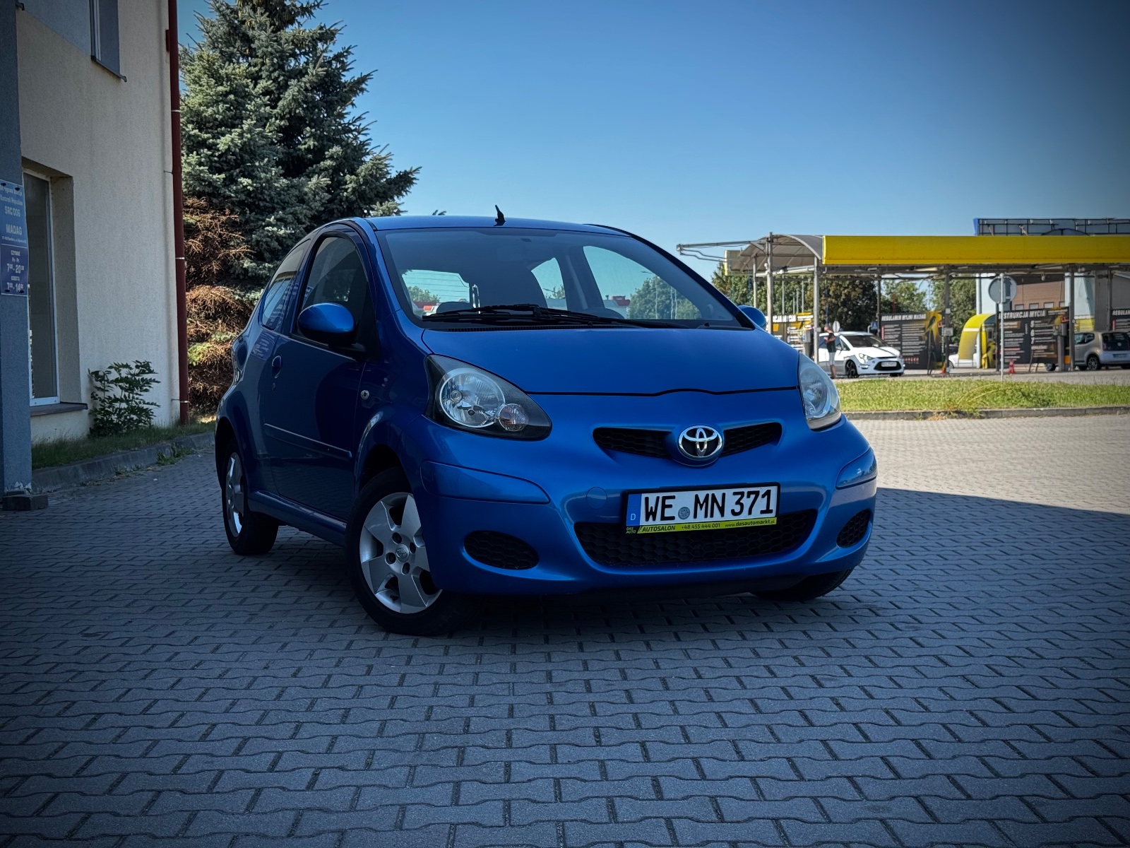 Toyota Aygo 1.0 VVT-i 68 KM | Klimatyzacja | Alufelgi — zdjęcie główne